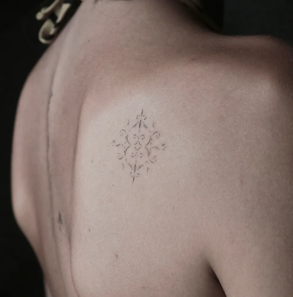 Tatuaje de estilo ornamental